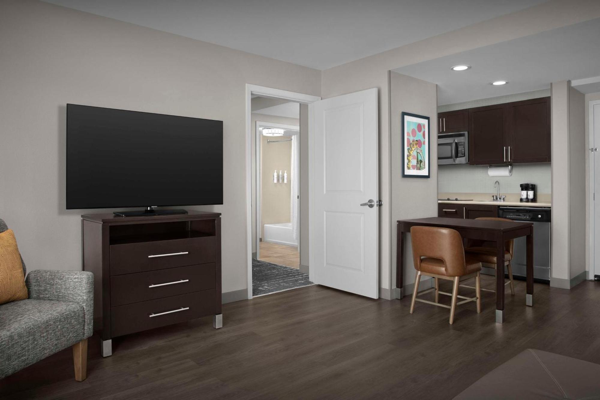 Homewood Suites By Hilton Orlando Airport Екстериор снимка