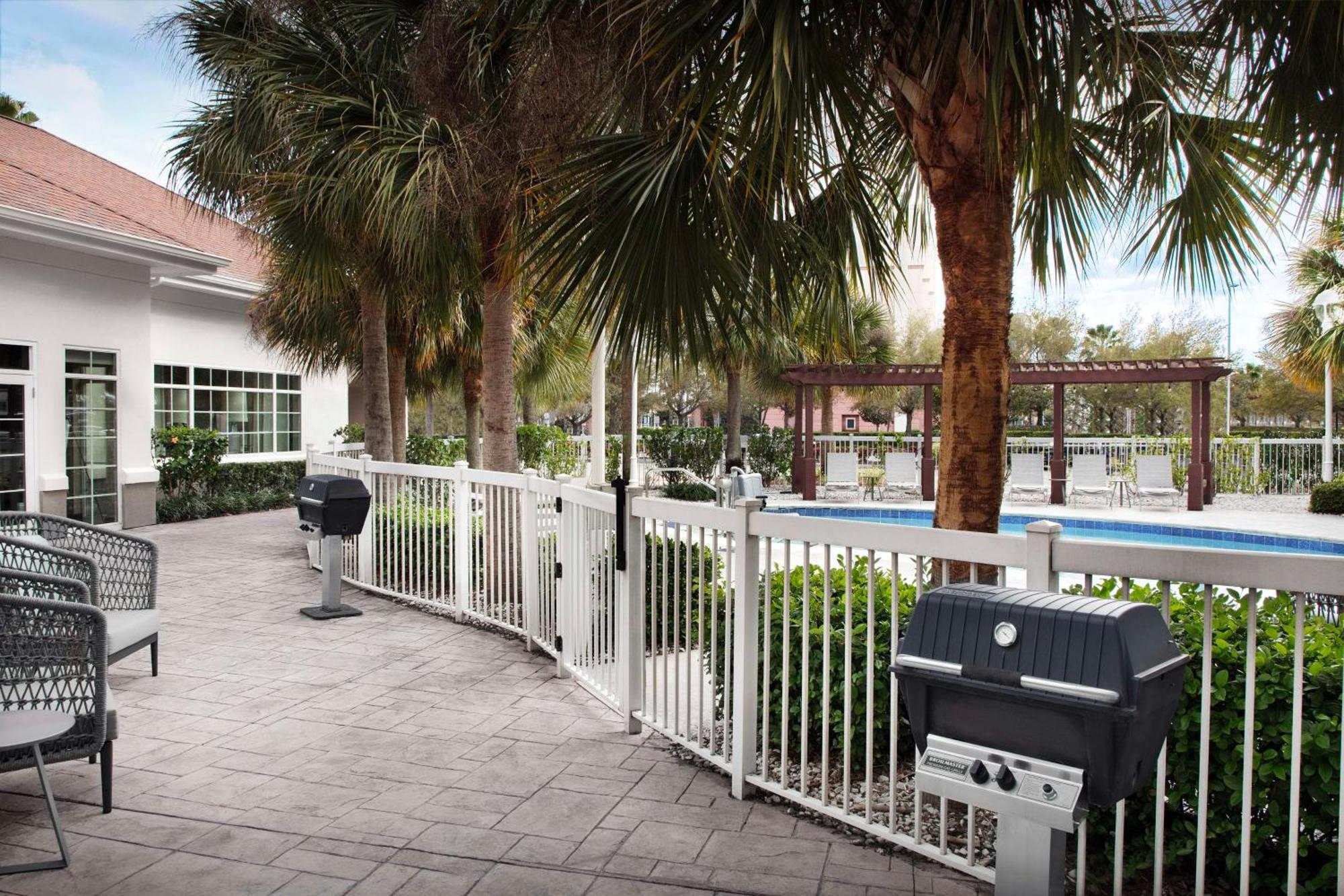 Homewood Suites By Hilton Orlando Airport Екстериор снимка